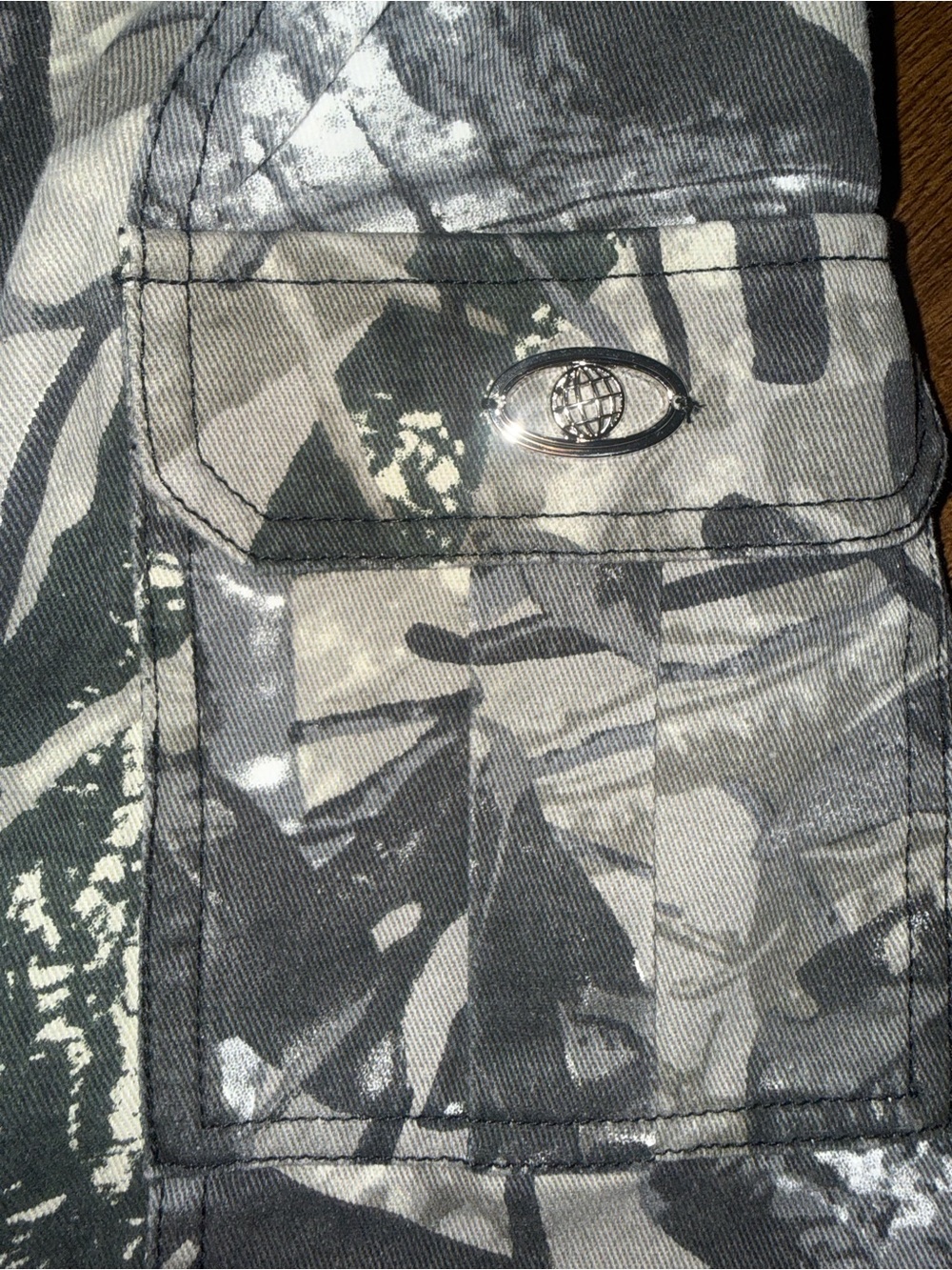Luxe to Kill Camo Mini Skirt Gray Camo Cargo Mini Skirt Utility Pockets NWT - Picture 3 of 7